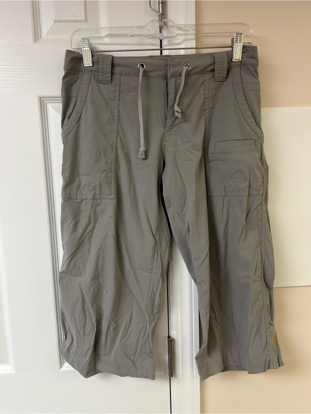Lucy Walkabout Cargo Capri Pants